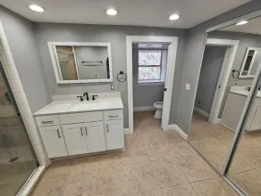 Lakeside Lofts at Lake Martha - Image 3