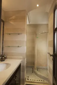 Duplex apartment with private pool - Image 2