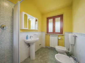 Schöne Wohnung für 4 Personen mit  W-LAN, Klimaanlage, TV und Innenhof - Image 3