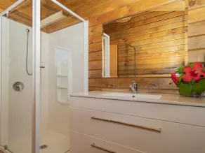 Norma's Place - Simpsons Beach Bach - Image 4