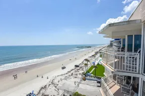 Penthouse Oceanfront Luxury condo,  French doors, big views, sunrise and sunset - Image 4