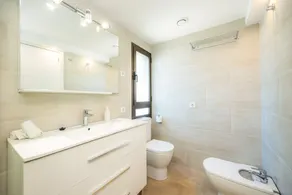 Apartamento vacacional Ana Playasol junto a la playa con vistas al mar - Image 3