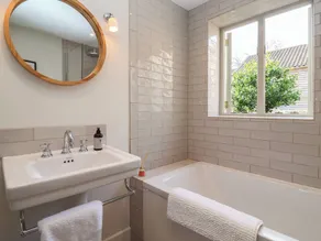 Angram Cottage - Image 3