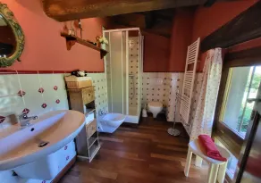 Renovated silk factory, private pool- Sleeping 14.  Near Barga WIFI. Chef option - Image 3
