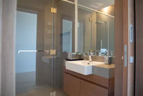 Nasma Luxury Stays - City Walk Building 5 - Image 3