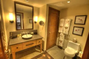 Oceanfront 2BR 2BA Villa   Top-Floor Corner    Walk to Disney Aulani    Sleeps 6 - Image 4