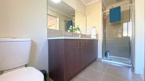 Spacious Villa 7BRM 5-bathroom House Point Cook Double Storey - Image 4