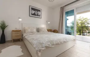 2 bedroom amazing apartment in Porec - Image 5