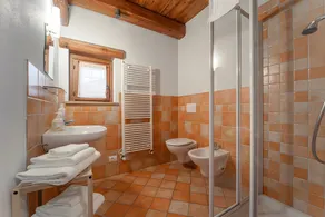Chalet 'Civico 11' with Mountain View, Balcony and Wi-Fi - Image 4