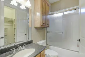 Country Side Spacious ranch home - Image 5