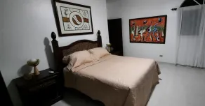 A luxury condo that is a work of ART, 200 feet from the beach, - Image 4