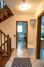 Möbliertes Haus zur vorübergehenden Überlassung mit eigenem Eingang im Grünen - Image 3