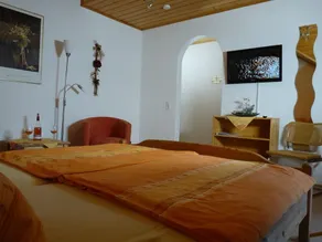Quarto Duplo com Varanda - Privatzimmer Gästehaus Heger - Image 2