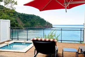 LES GALETS ROUGES LODGES & SPA - Image 5