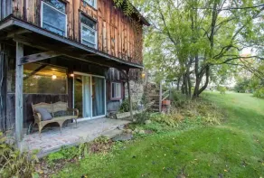 Nature-lover's dream! Rustic barn apartment on 150 acres, close to Skaneateles. - Image 4