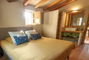 Comfortable, magnificent sheepfold, heated pool, summer kitchen - Image 4