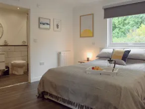 1 bedroom accommodation in St Andrews - Image 4