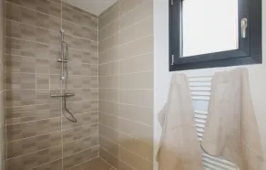 Stunning Home In La Bégude De Mazenc - Image 2