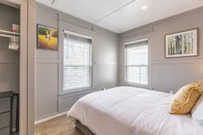8036-WALK to Mayo-Cozy&Chic 1 BR APT with free parking. - Image 5