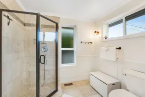 Extraordinary home w/ a hot tub, fireplace, game room, pool table - ocean views - Image 3