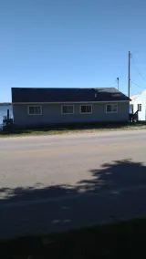 3 bedroom cottage directly on beautiful Silver Lake - Image 5
