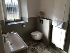Cozy renovated farmhouse - Image 3
