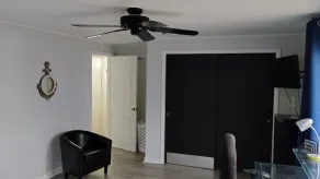 Million-dollar view of Seneca lake Pet friendly3 bedroom  ON water - Image 3