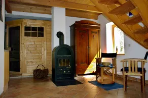 4-star apartment in rich nature, close to Berlin, sauna, garden, pet on request - Image 3