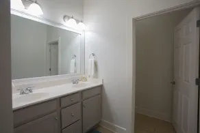 Quiet 3BR 2 Bath 1-level home, Fast Internet, Comfortable - Image 5