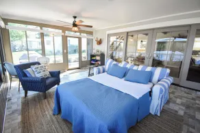 Blue Heron Haven - Ultimate Lake Escape: Lake bouncer, Arcade, Kayaks, Hot Tub - Image 5