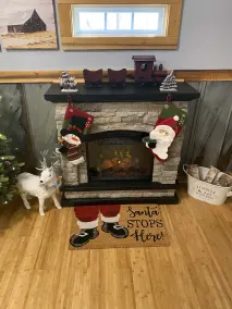 Cozy Cabin by the Creek - Image 3