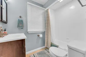 Central Falls Hideaway - Image 3