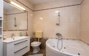 Stunning Home In Marcana With Wifi - Image 3