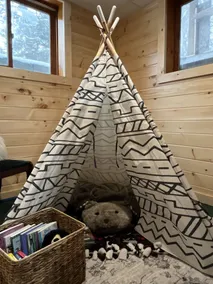 Cozy home in the ADK, amazing location! - Image 3