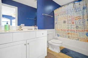 Belle maison de 5 BR avec piscine privée et ascenseur. En face de l'océan - Image 4