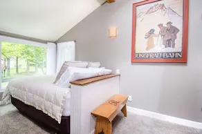 Waterfront Cabin With Spectacular Sunsets Overlooking The Chesapeake Bay - Image 4