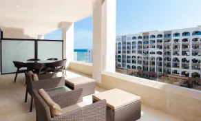 Spacious Two Bedroom Suite....Amazing Pools including a Lazy River - Image 3