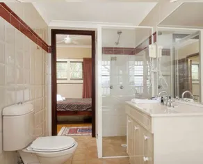 Rocky Mountain Spa Lodge - Image 3