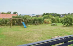 Strandhus i Knebel med havudsigt - Image 2