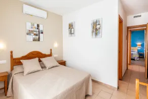 Son Bou, villa 8 pax, with AC, sea views, private pool and WIFI - Image 5