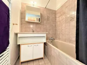 À 350m des pistes de ski, 1er étage, balcon, télévision, 26m², Serre Chevalier - Image 2