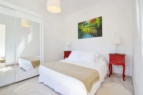 Ferienhaus 'Tres Pins' mit privater Terrasse, WLAN und Klimaanlage - Image 4