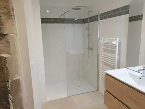 Familiehus på 10 ha skov og eng - Image 3