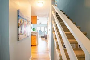 Familienfreundliche Ferienwohnung am Meer mit fantastischen Annehmlichkeiten, Pool- und Strandzugang, Pavillons im Freien und Freizeitzentrum mit Fitnesscenter, Innenpool / Whirlpool und Loungebereichen. - Image 2