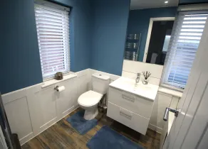 3 Bedroom House - Parking - Wifi - Fully Refurbished Throughout - New Kitchen & Bathroom - Image 2