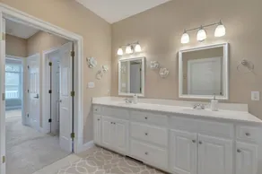 Beautiful Mountain Getaway• 5Bd, Wineries, Breweries, Golk, Hiking, New Arcade! - Image 5