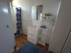 2 min walk to inlet beach, close to town centre, pet friendly - Image 3