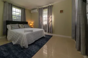3 Bedrooms in paradise w/fruit trees 3 mins-Oistins! - Image 5
