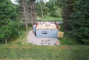 The Fox Den - Woodland Container Accommodation - Image 5