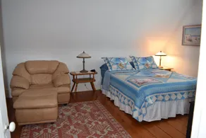 Tidigt 1800-tals Bayfront Farmhouse - Image 4